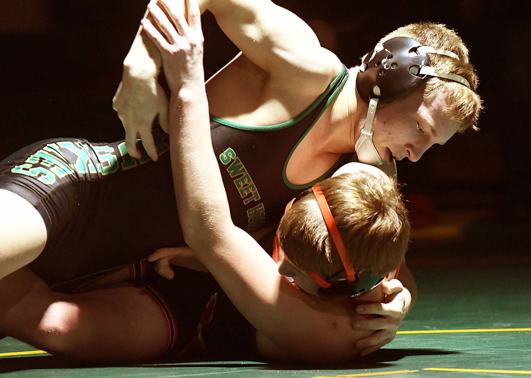 Sweet Home vs Tillamook01